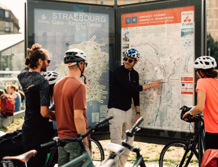 Cyclotourisme Place de la Gare à Strasbourg